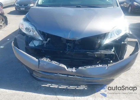 2018 Toyota Sienna Xle 8 Passenger from USA, damaged, VIN 5TDYZ3DC3JS932304